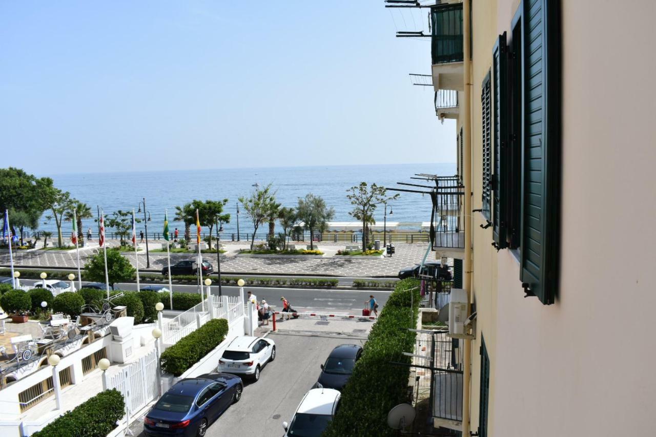 La Casa Di Zeffiro Apartment Maiori Ngoại thất bức ảnh